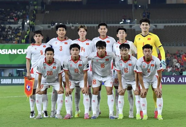Lợi ích VIP Vàng 7789bet Android